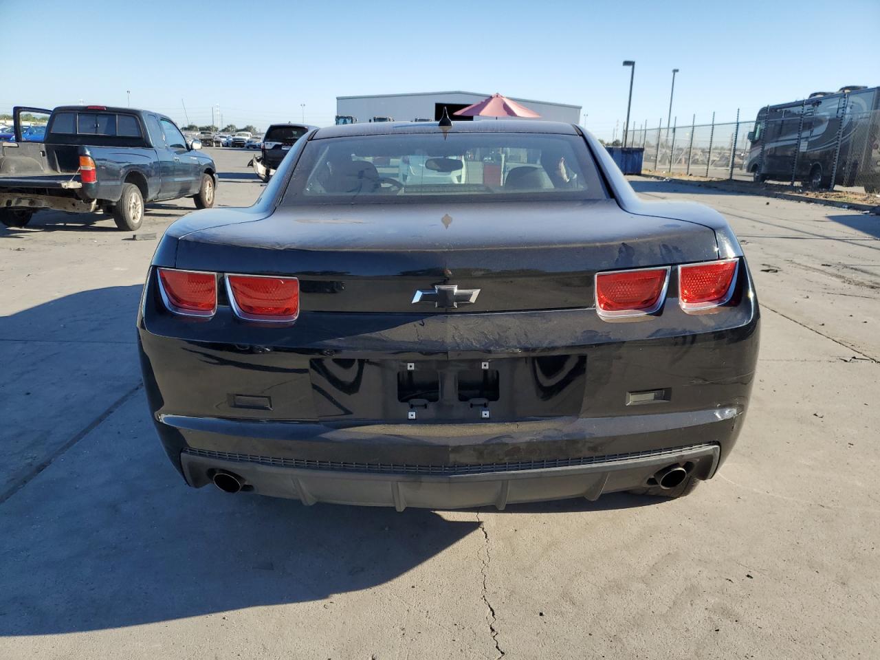 2G1FE1EV6A9181787 2010 Chevrolet Camaro Ls