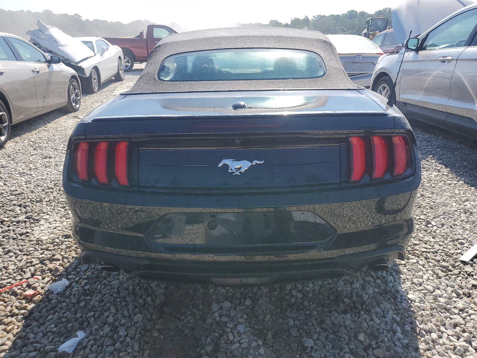 1FATP8UH7N5115735 2022 Ford Mustang