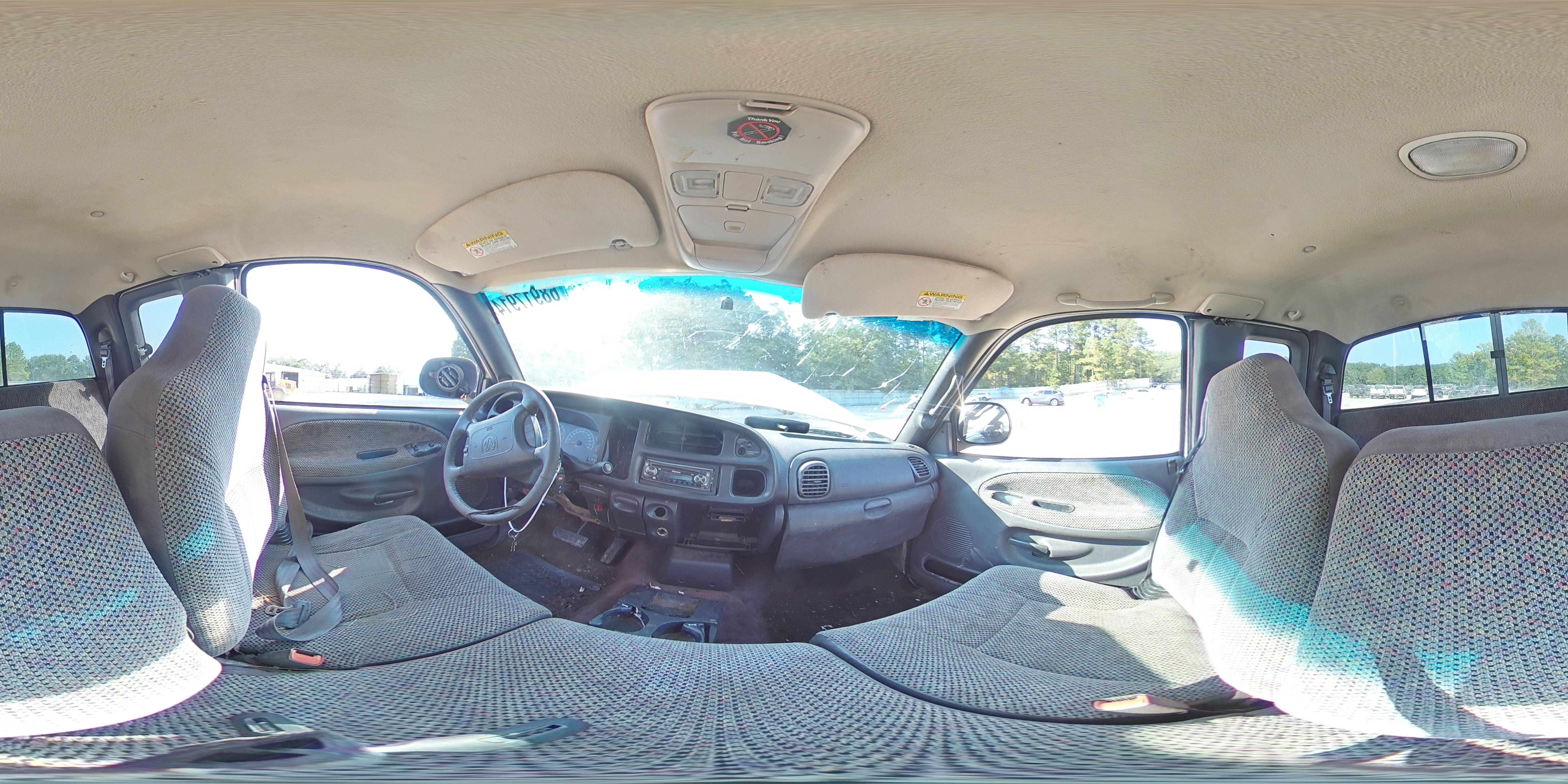 2000 Dodge Ram 1500 VIN: 3B7HC13Y5YG105724 Lot: 68917914