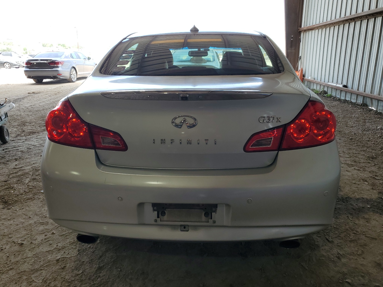 JN1CV6AR1AM456889 2010 Infiniti G37