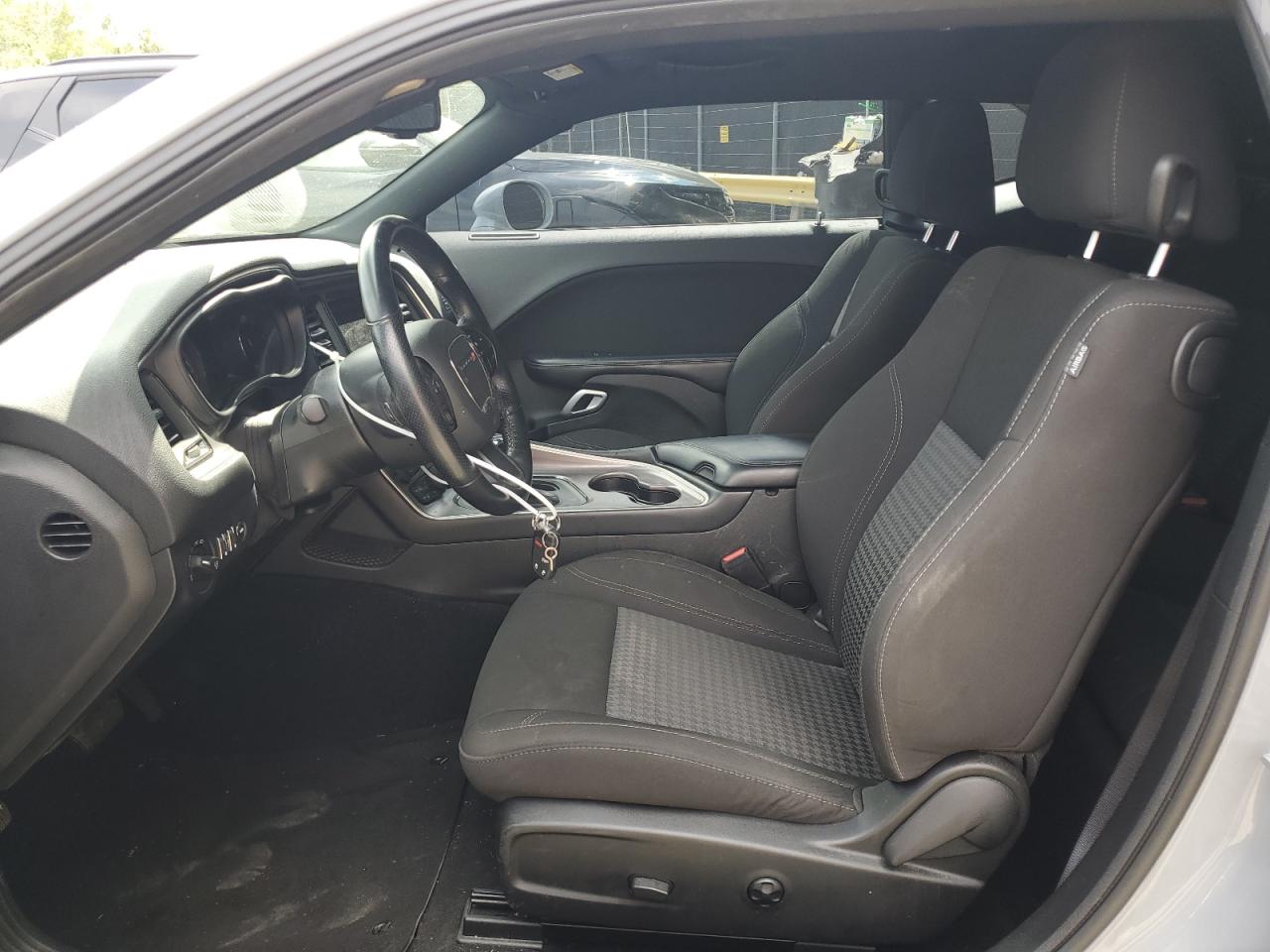 2021 Dodge Challenger Sxt VIN: 2C3CDZAG5MH641586 Lot: 65039214