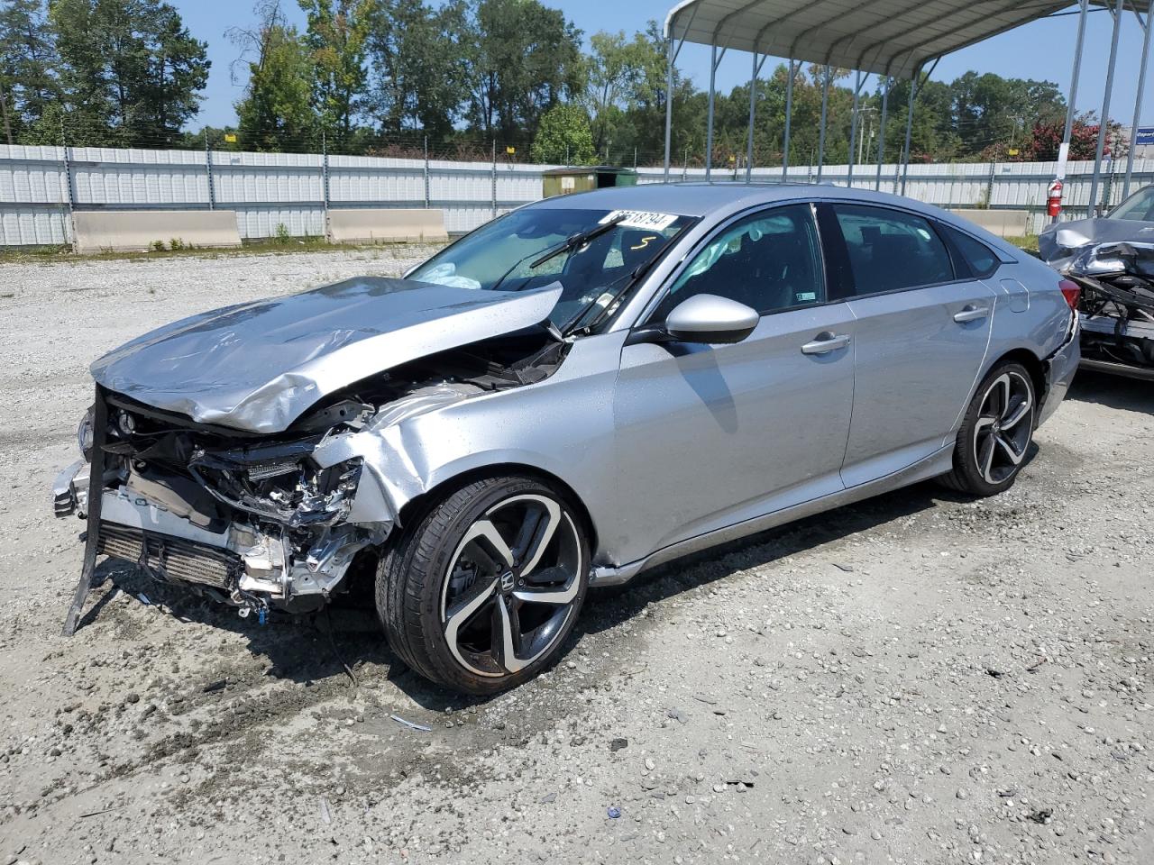 1HGCV1F32JA166586 2018 HONDA ACCORD - Image 1