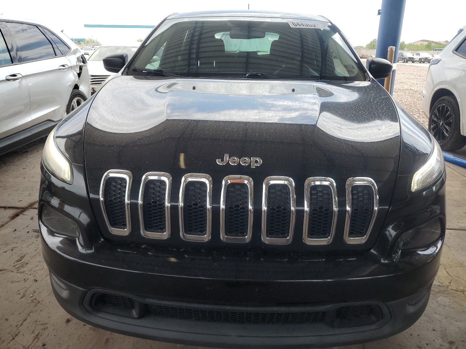 2015 Jeep Cherokee Sport vin: 1C4PJLAB2FW670961