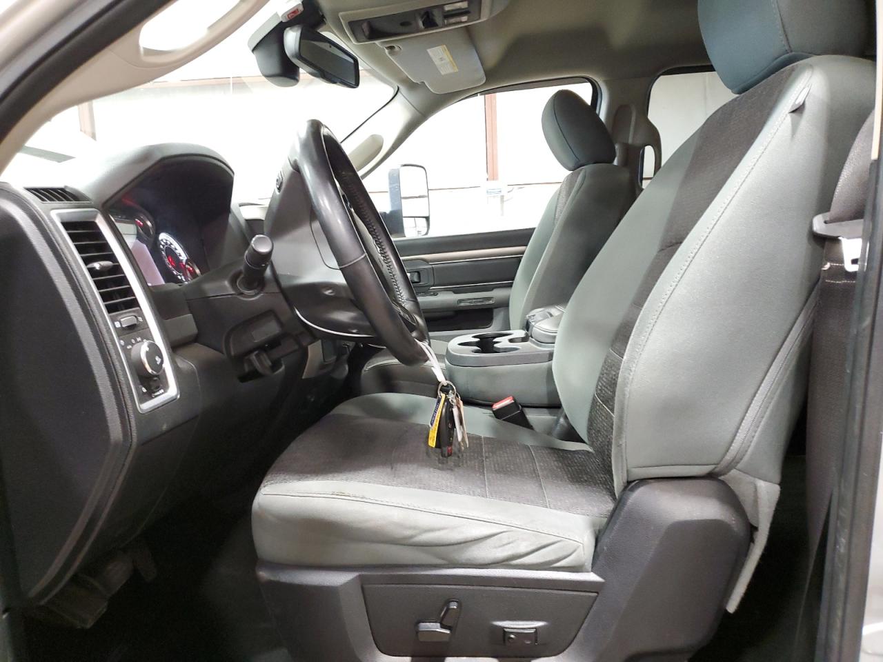 2015 Ram 2500 Slt VIN: 3C6UR5DJXFG509483 Lot: 65787704