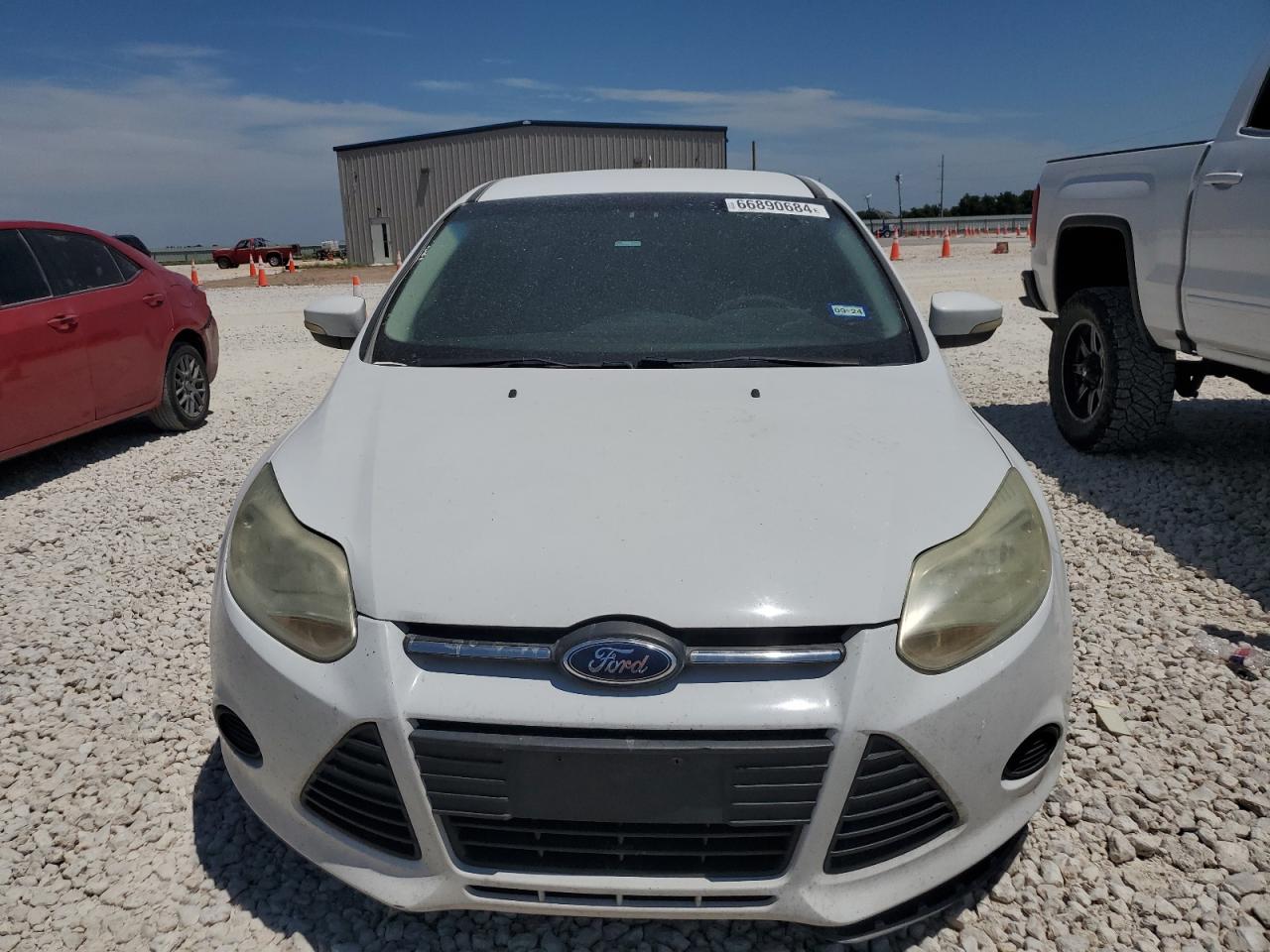 VIN 1FADP3K26EL415610 2014 FORD FOCUS no.5