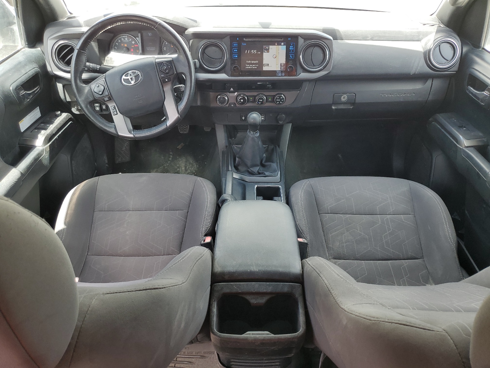 5TFCZ5AN4HX055063 2017 Toyota Tacoma Double Cab