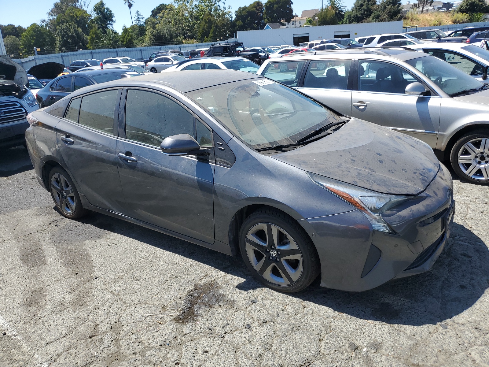 JTDKBRFU3H3049611 2017 Toyota Prius