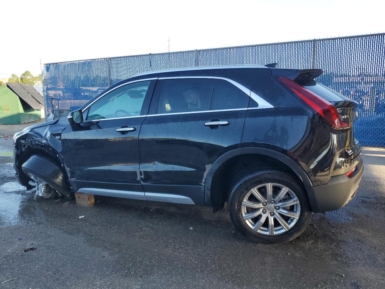 VIN 1GYFZCR46PF164331 2023 CADILLAC XT4 no.2