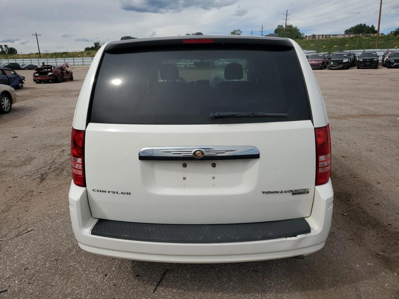 2010 Chrysler Town & Country Touring VIN: 2A4RR5D10AR306565 Lot: 68514764