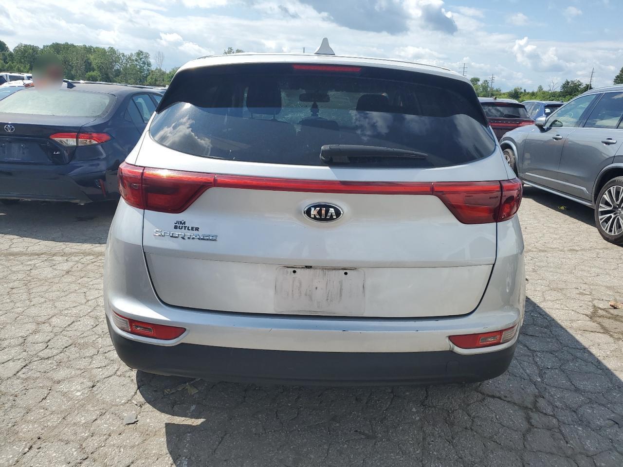 KNDPMCAC7H7129966 2017 Kia Sportage Lx