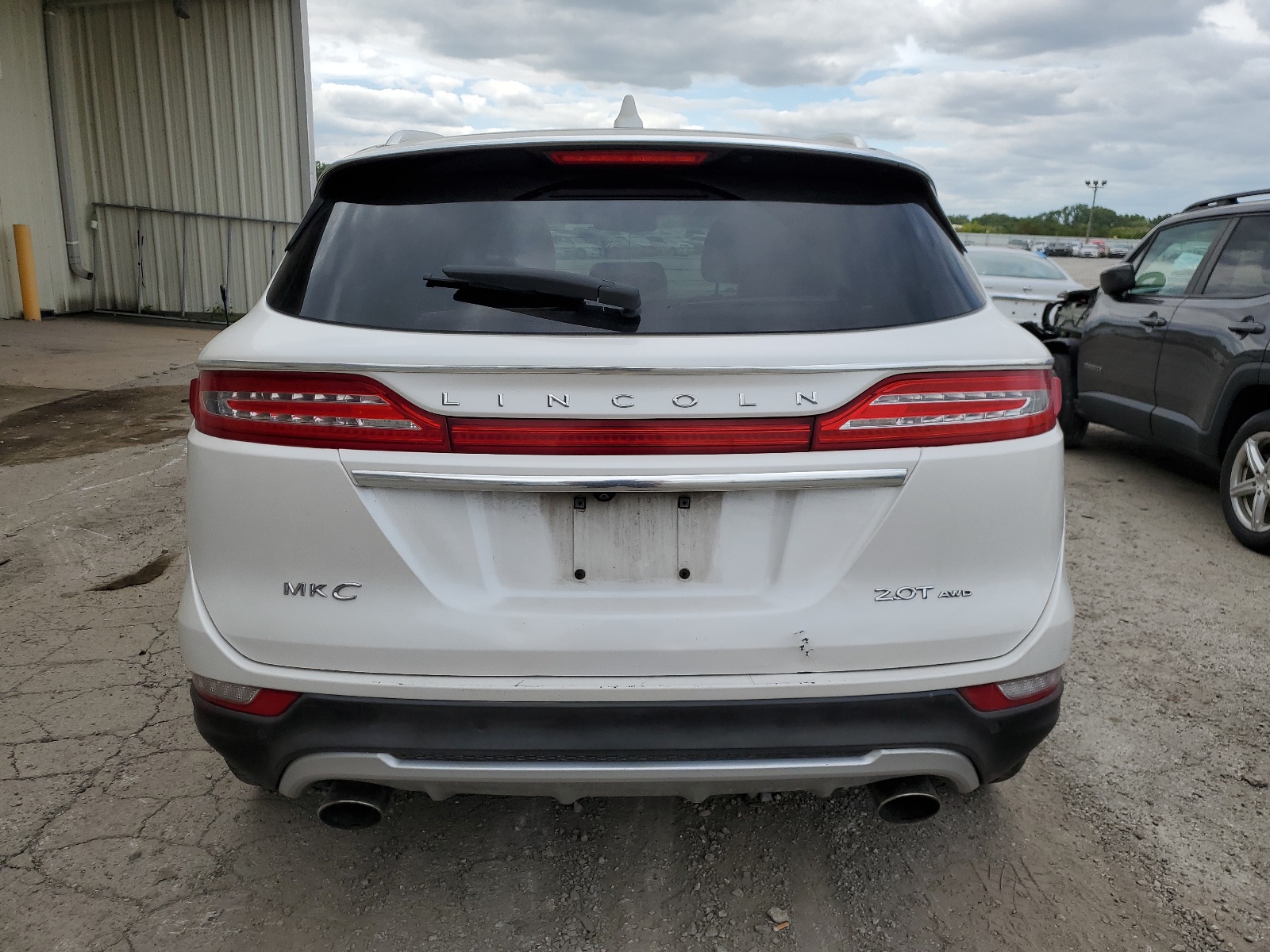 5LMCJ3D94JUL32515 2018 Lincoln Mkc Reserve