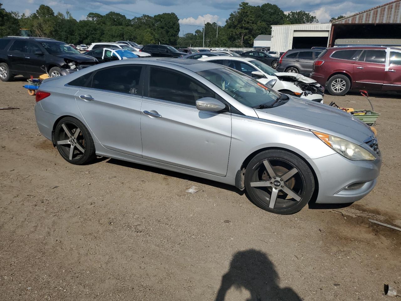 2013 Hyundai Sonata - Image 4