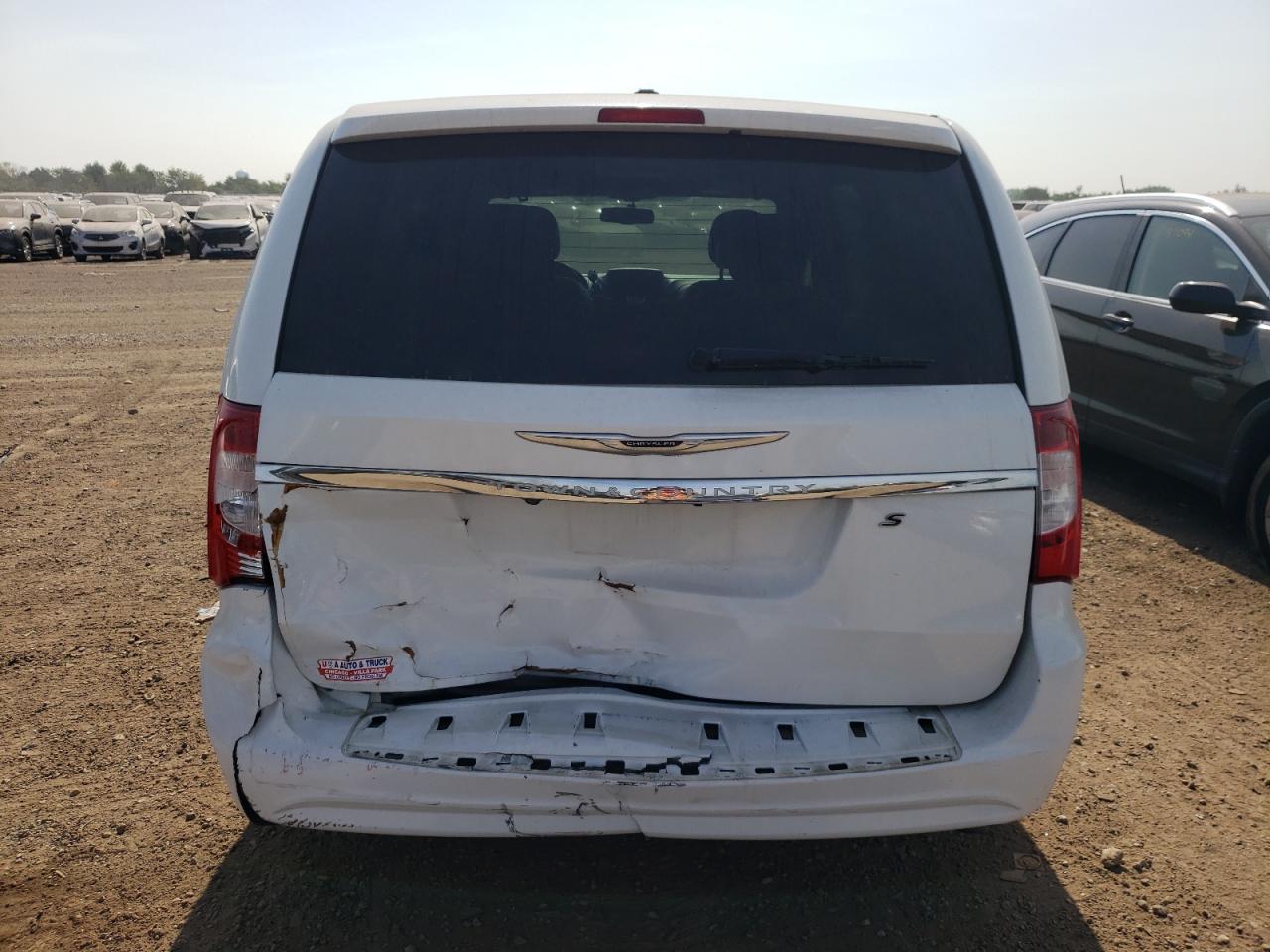 2C4RC1HGXDR818336 2013 Chrysler Town & Country S