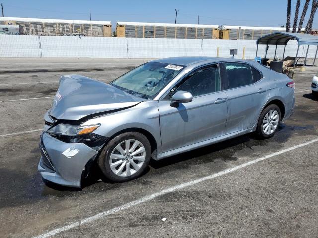  TOYOTA CAMRY 2019 Сріблястий