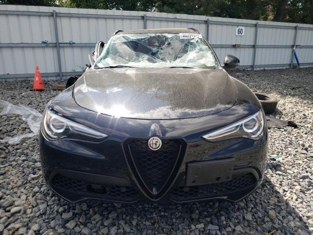  ALFA ROMEO STELVIO 2021 Black