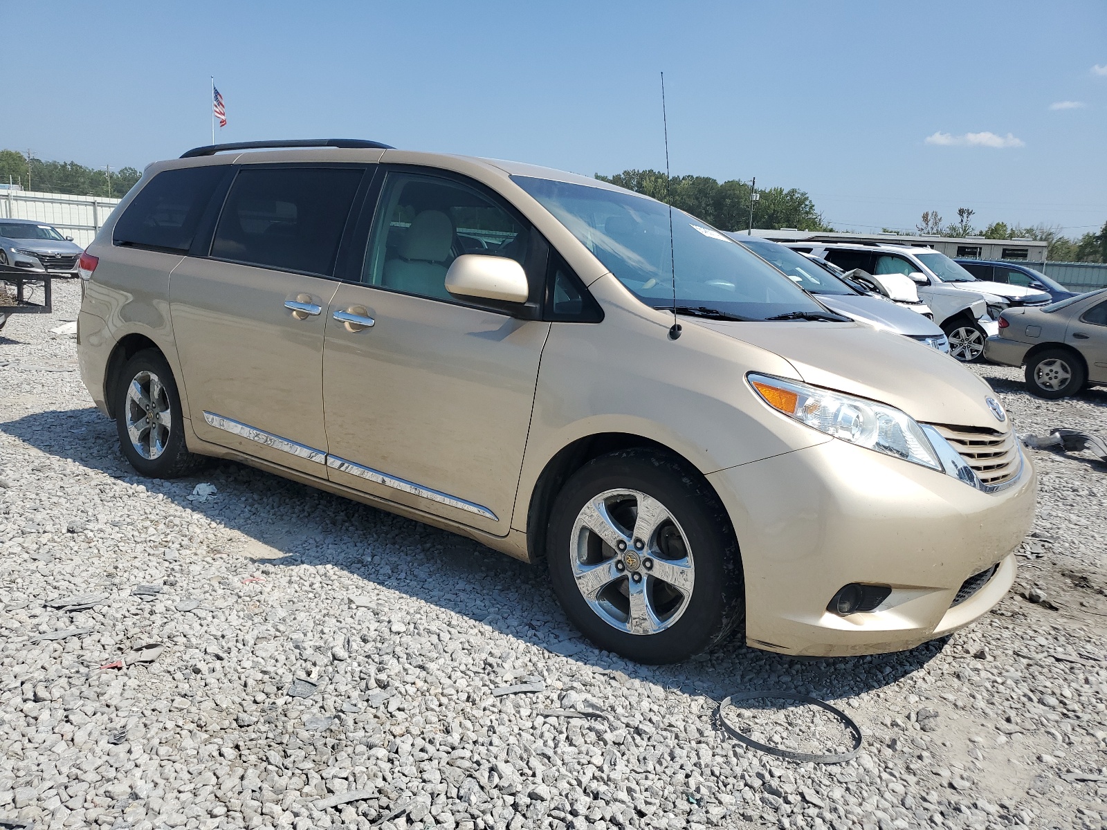 5TDKK3DC1BS148120 2011 Toyota Sienna Le