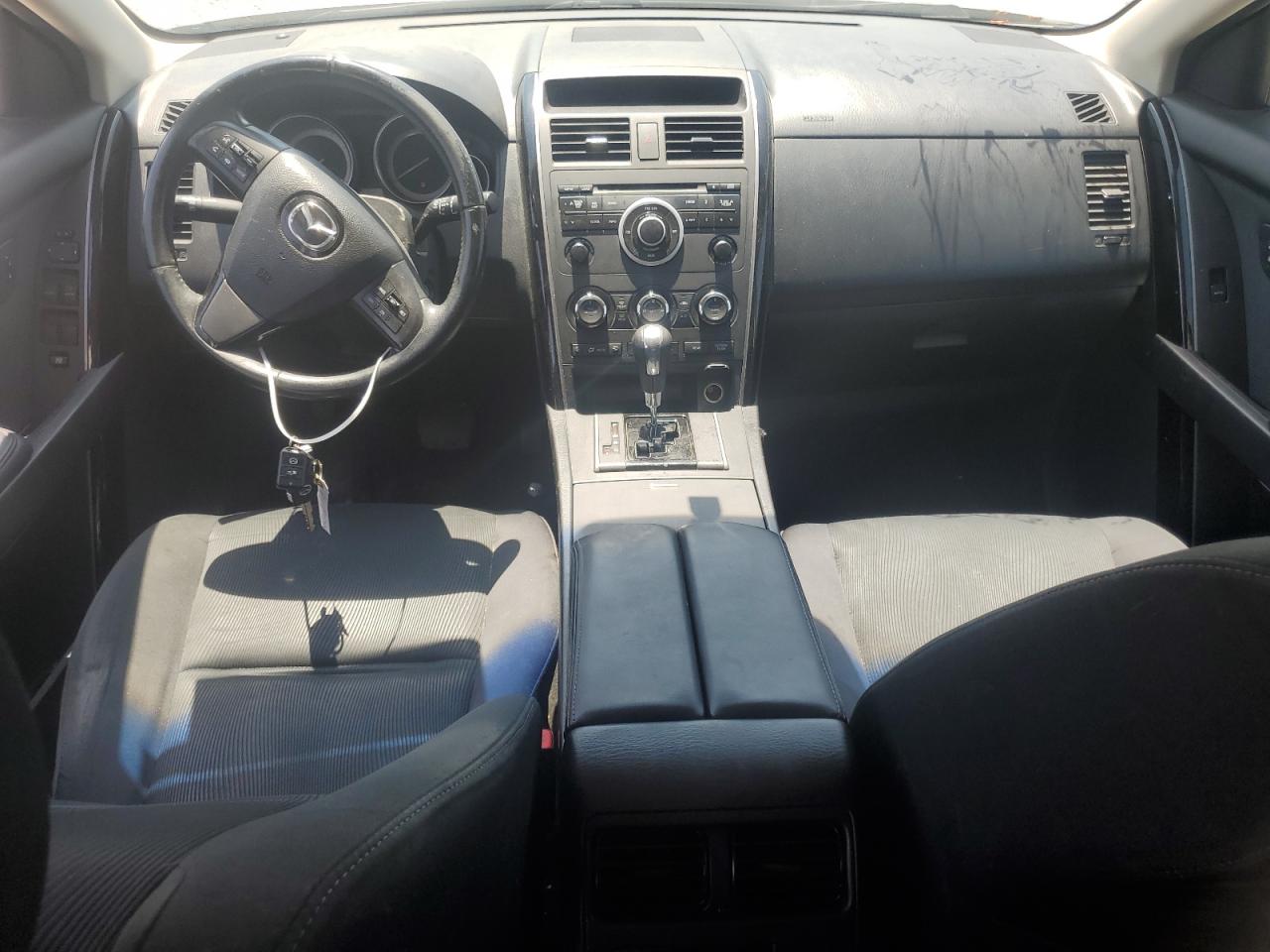 2011 Mazda CX-9 - Image 8