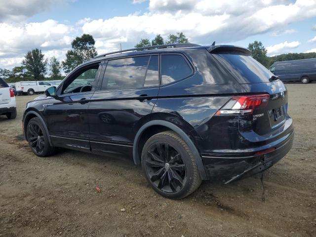 3VV2B7AX1MM095213 Volkswagen Tiguan SE 2