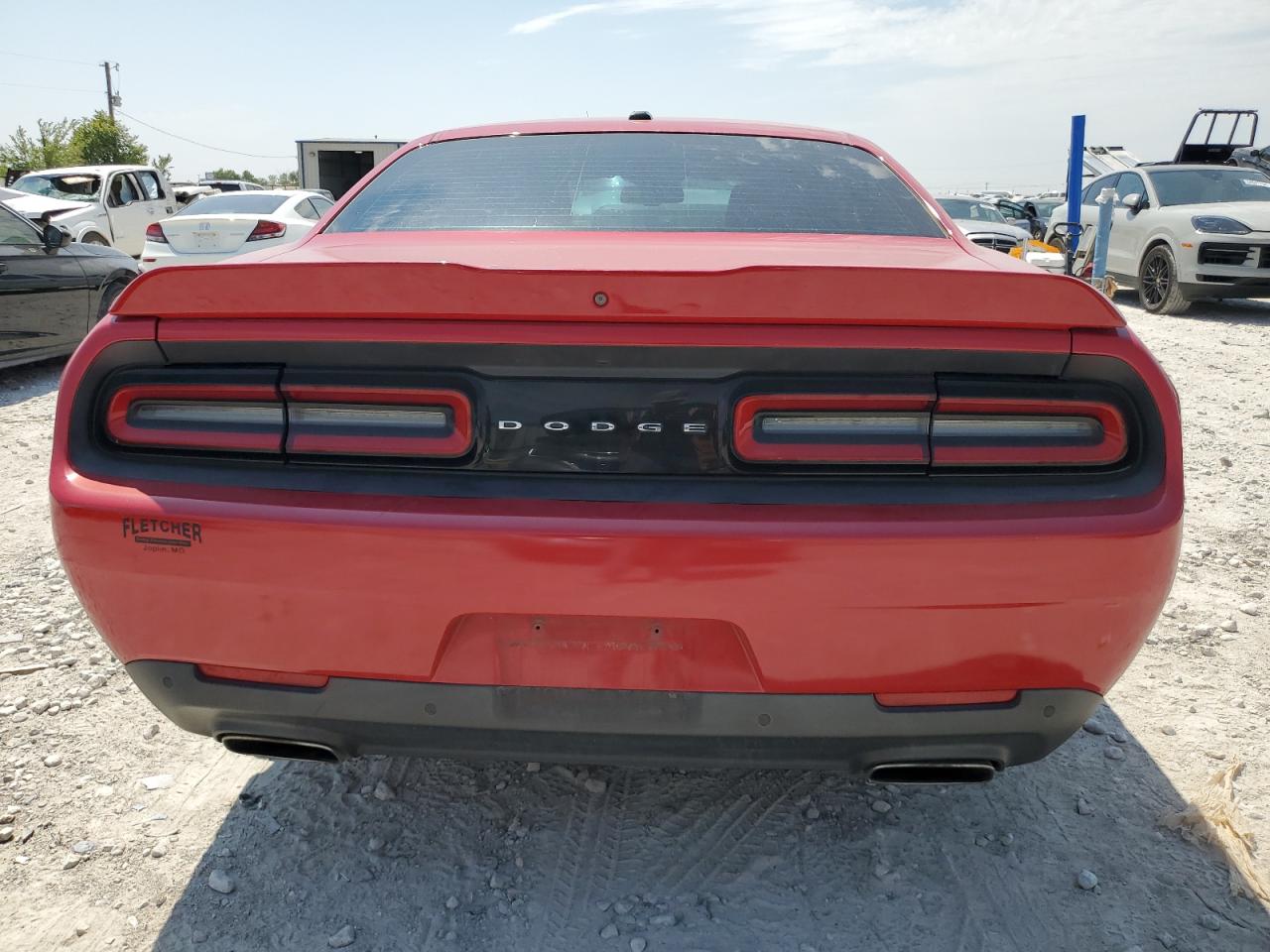 2015 Dodge Challenger Sxt VIN: 2C3CDZAGXFH856237 Lot: 68720364