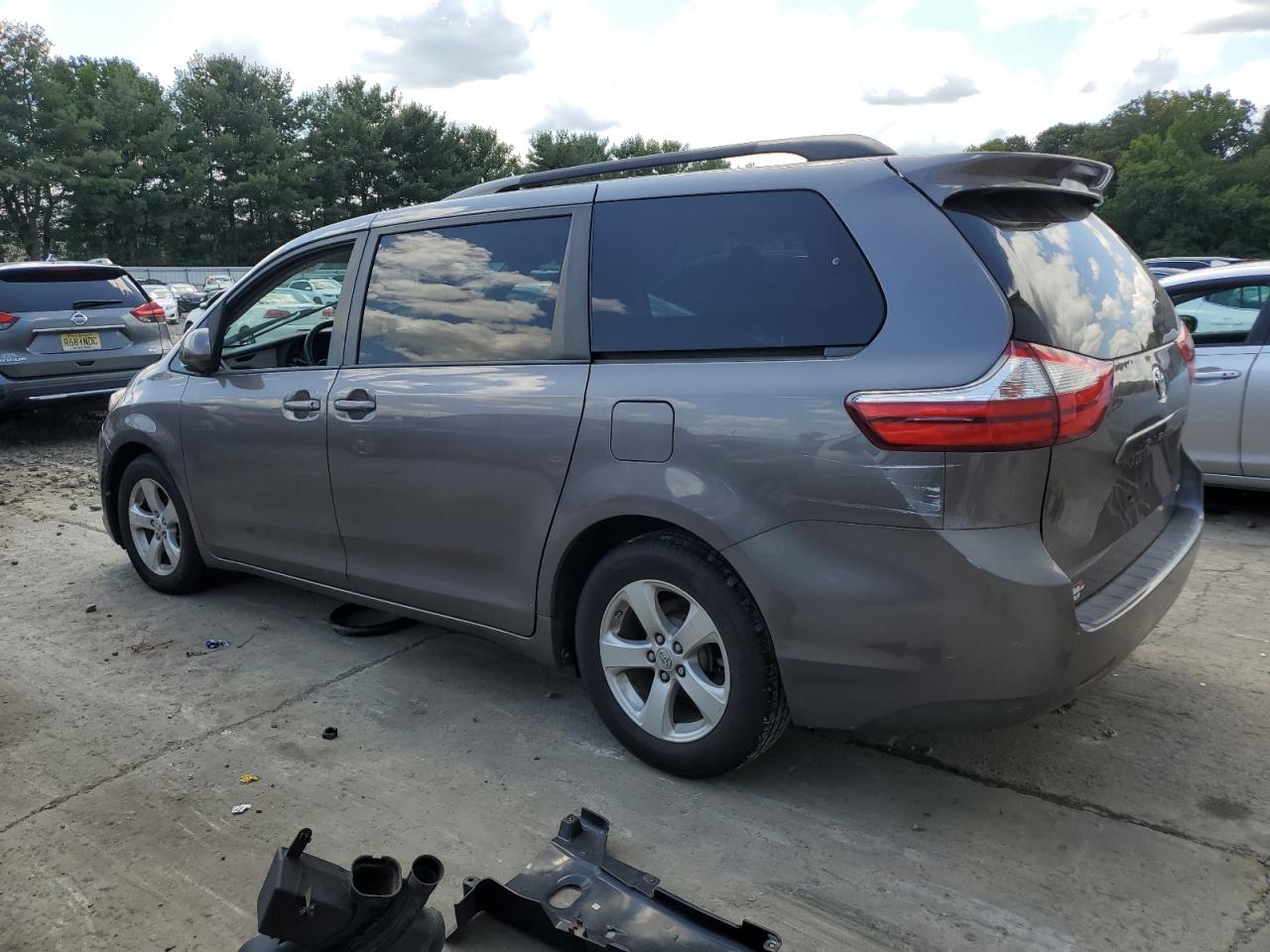 5TDKK3DC9FS605150 2015 Toyota Sienna Le