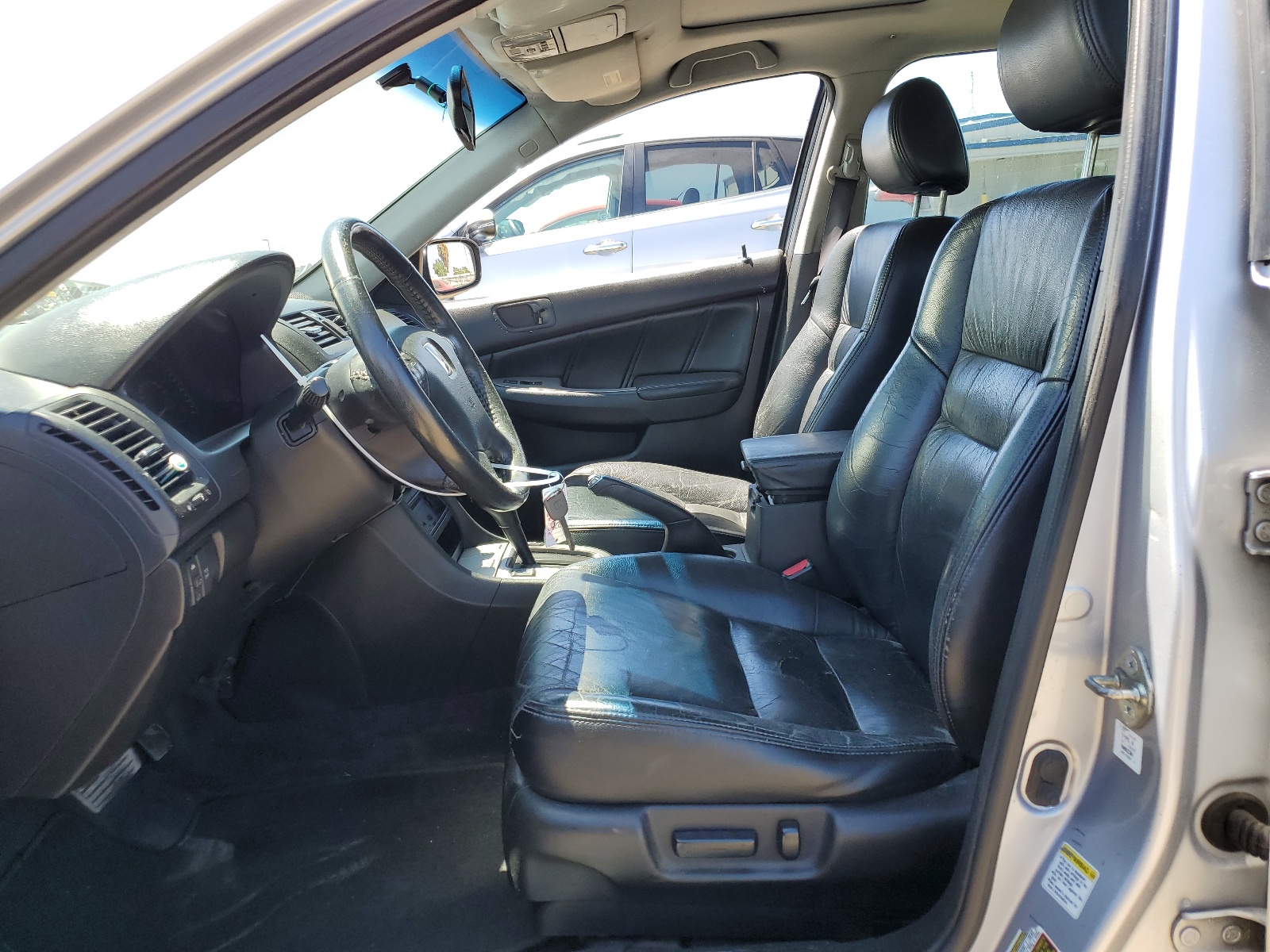 1HGCM66515A009851 2005 Honda Accord Ex