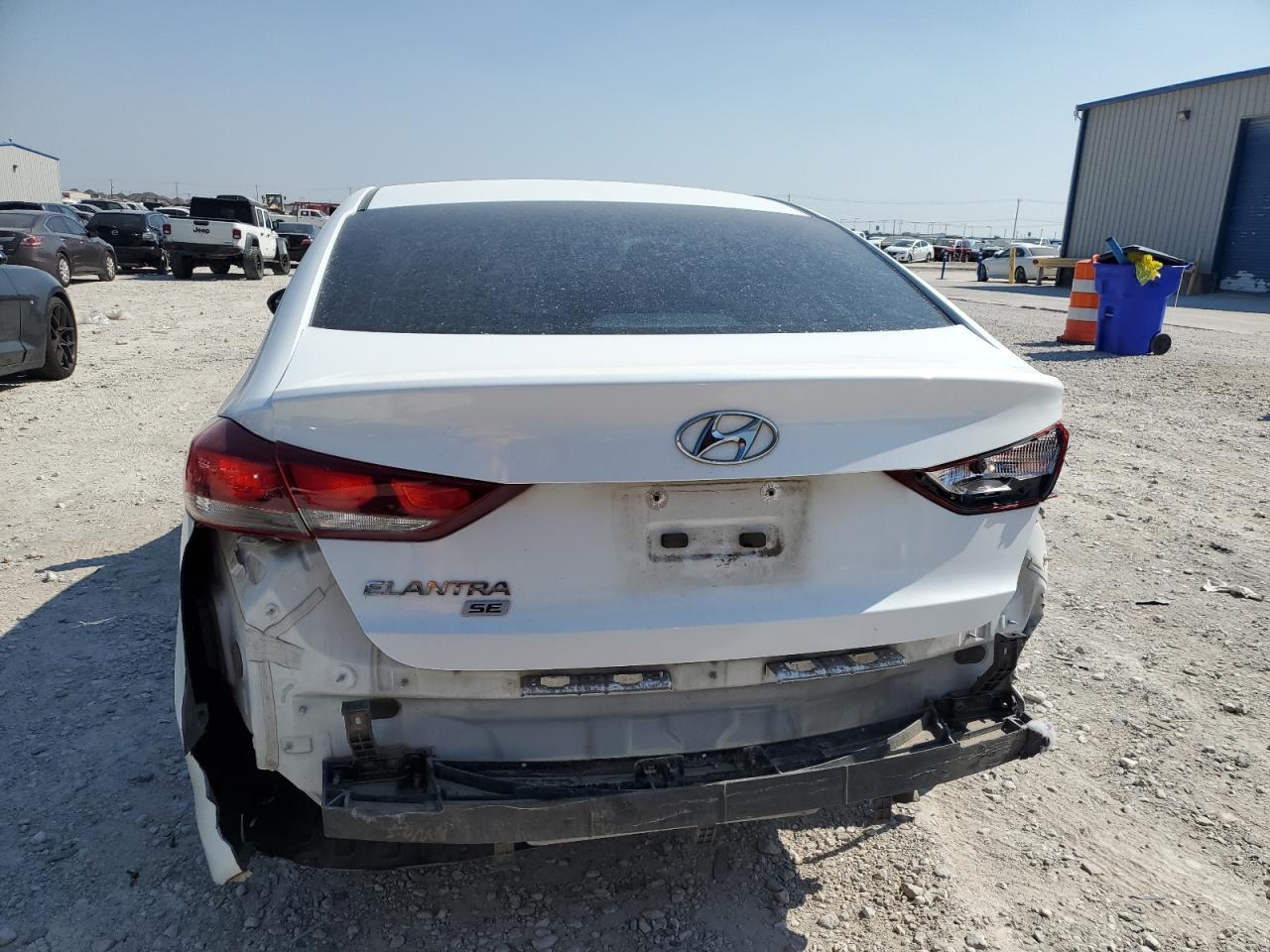 2018 Hyundai Elantra Se VIN: 5NPD74LFXJH271866 Lot: 66365404