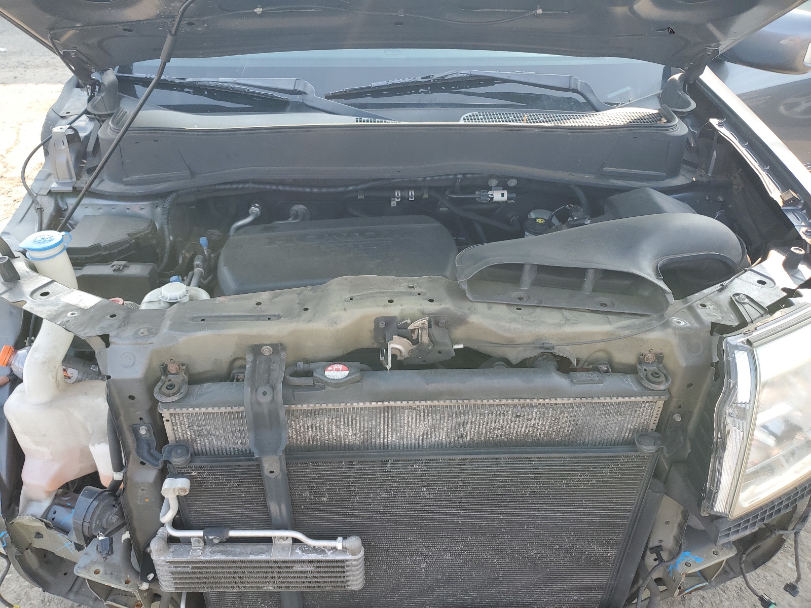 5FNYF4H93BB102523 2011 Honda Pilot Touring