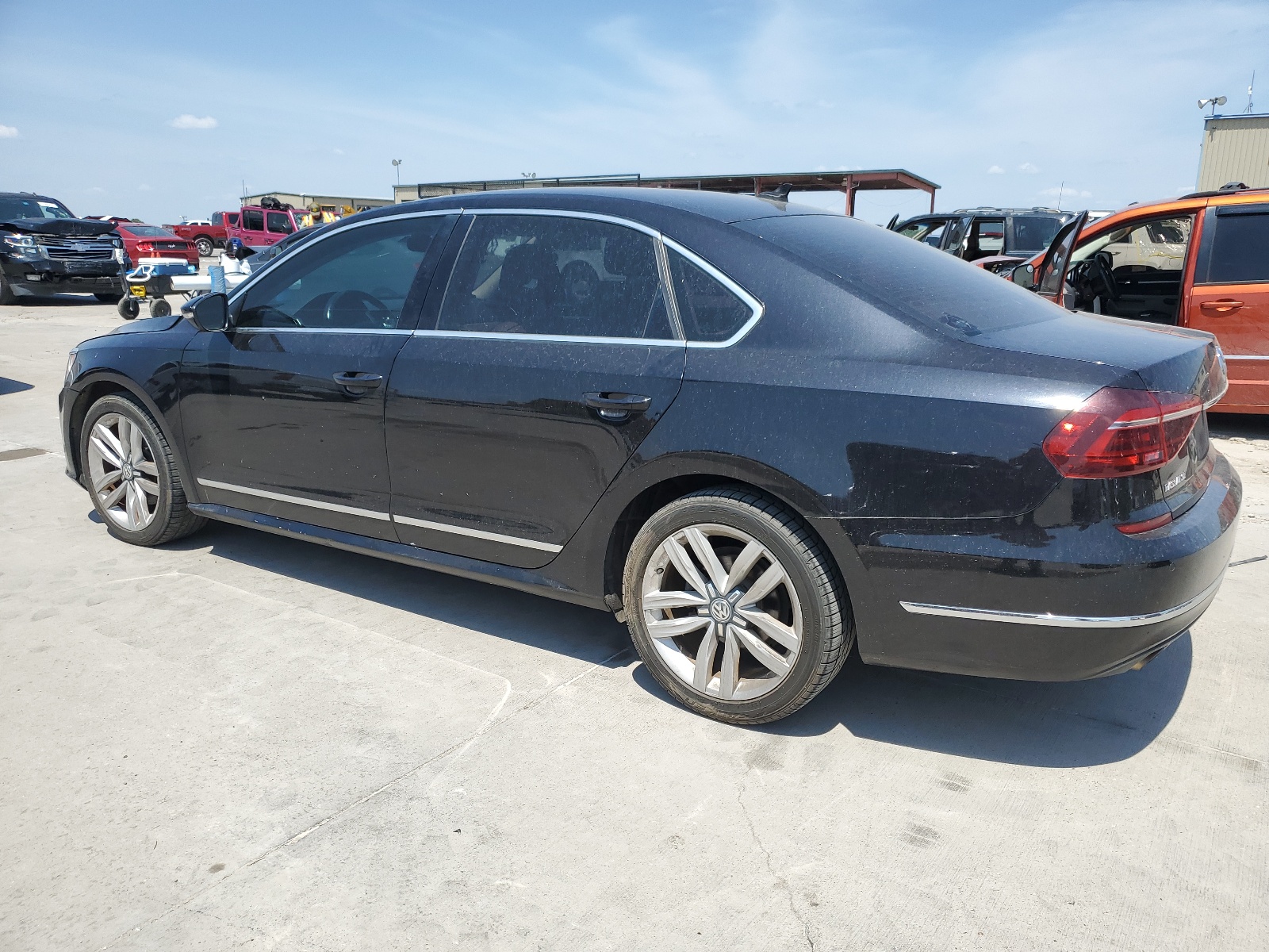 1VWGT7A31HC057449 2017 Volkswagen Passat Se