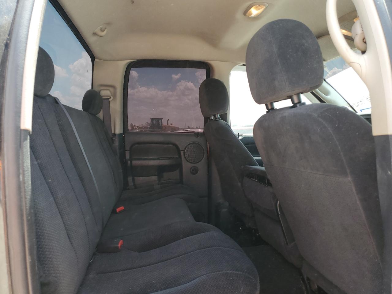 2004 Dodge Ram 1500 St VIN: 1D7HA18N74J222658 Lot: 67367554