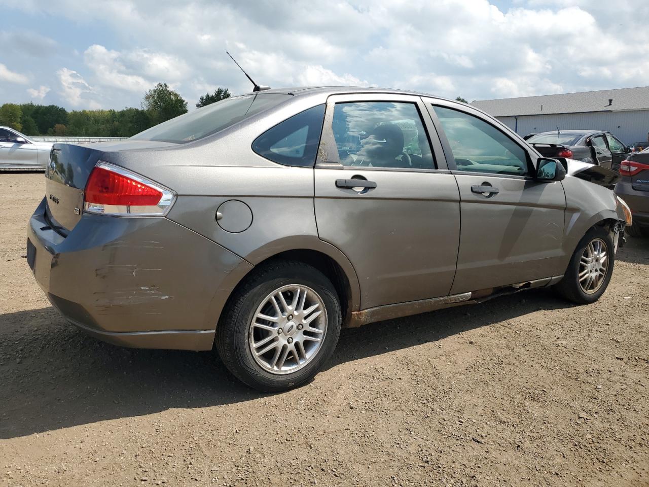 2011 Ford Focus Se VIN: 1FAHP3FN6BW176527 Lot: 69618744