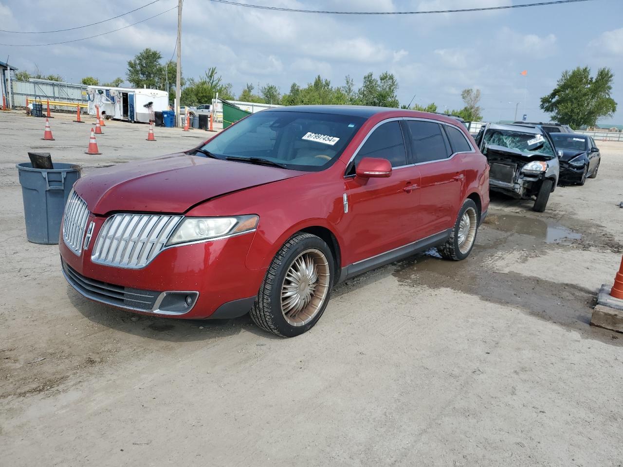 2LMHJ5FR4ABJ19270 2010 Lincoln Mkt