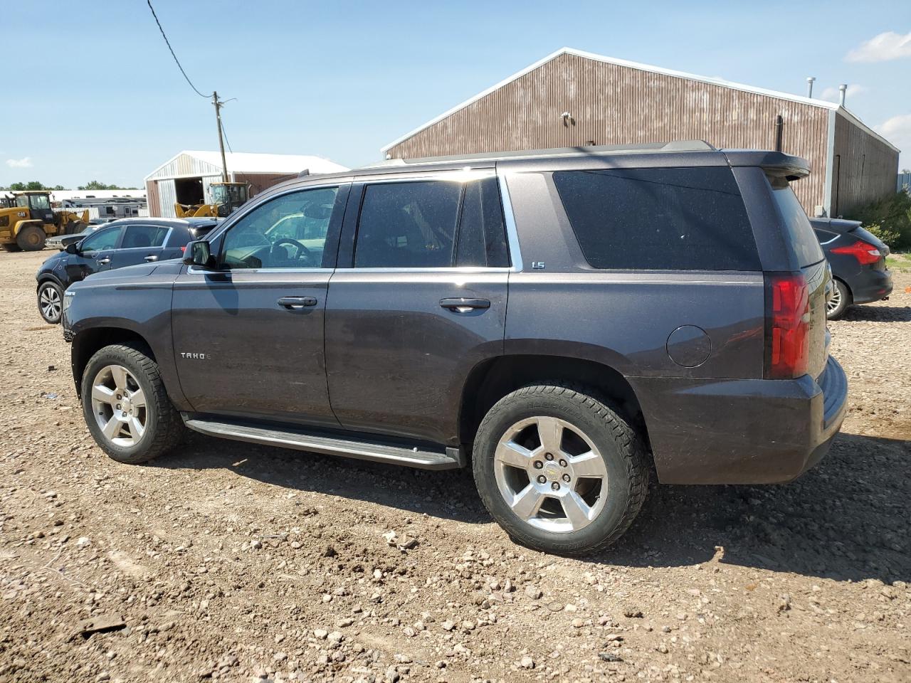 1GNSKAKC3FR681010 2015 CHEVROLET TAHOE - Image 2