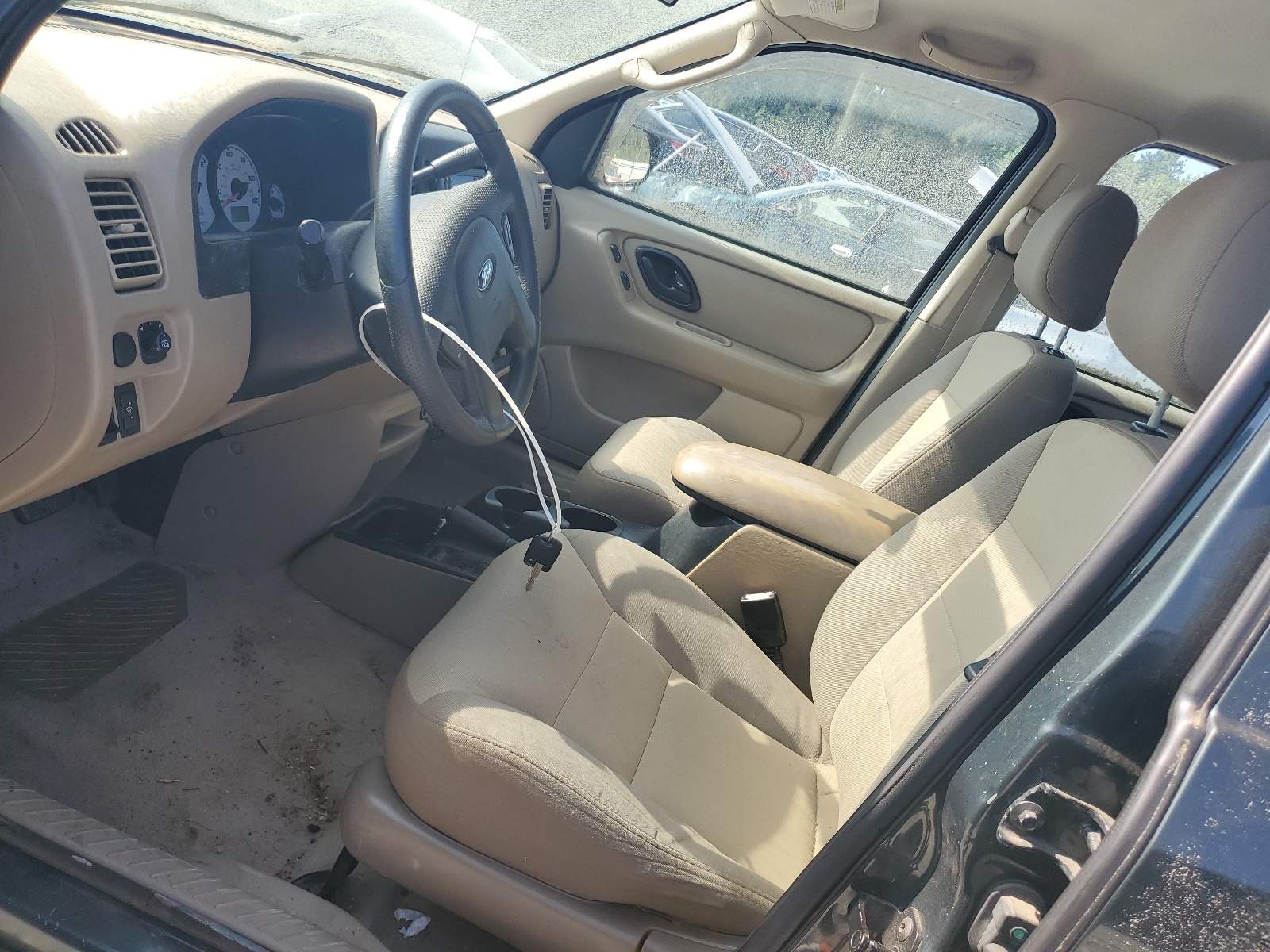 1FMCU92134KB61251 2004 Ford Escape Xls