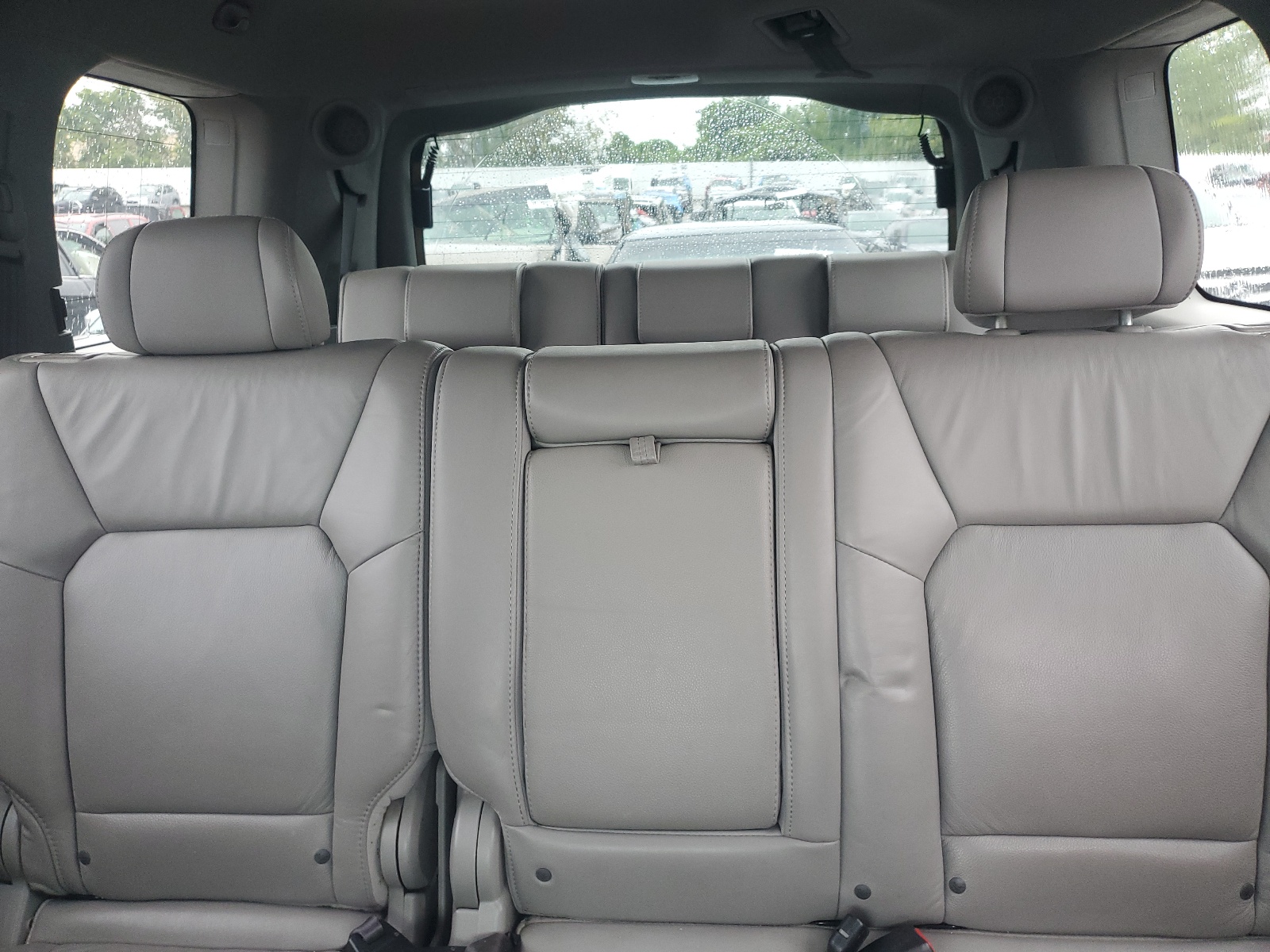 5FNYF3H68BB037927 2011 Honda Pilot Exl