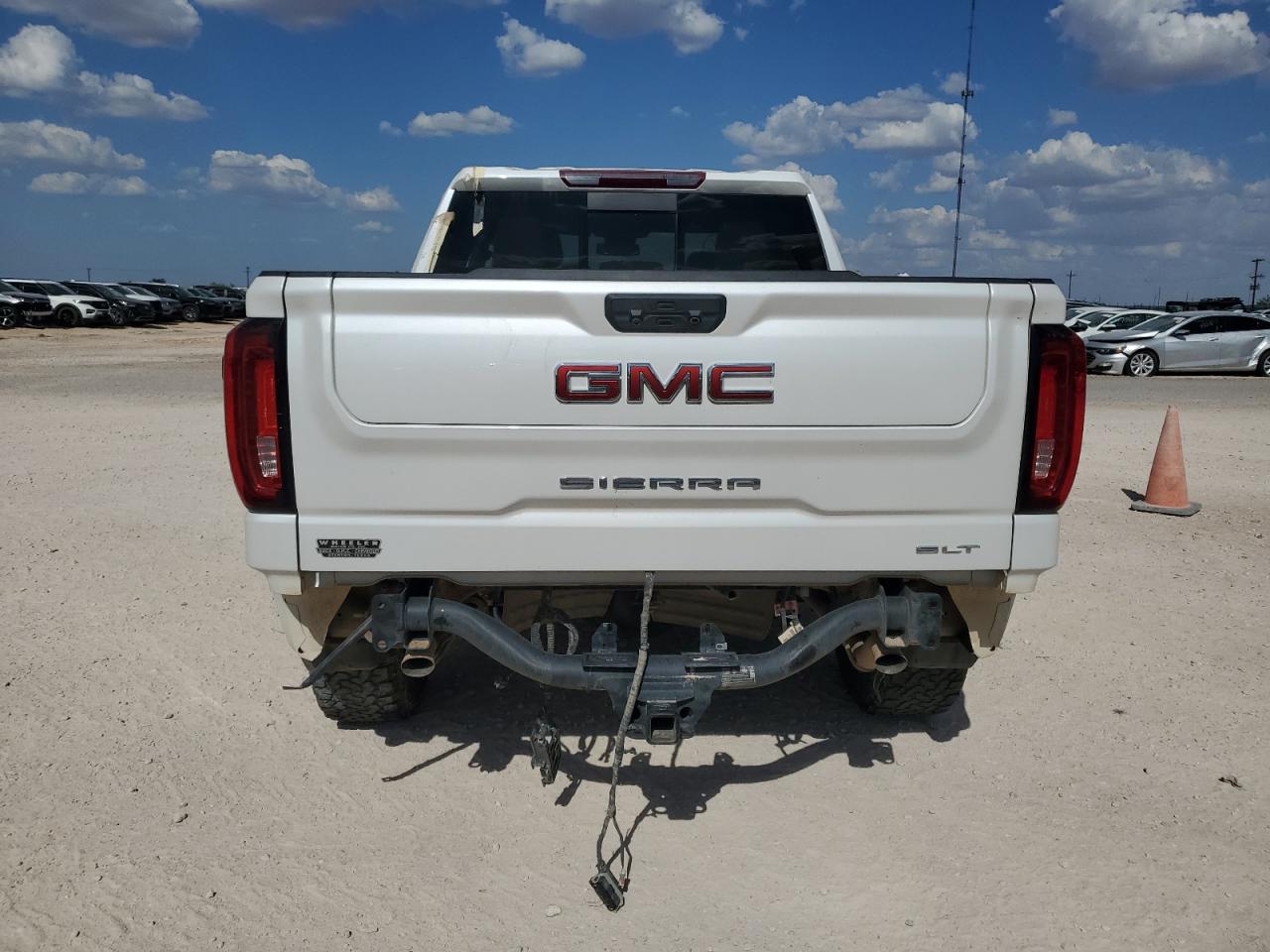 2022 GMC Sierra K1500 Slt VIN: 3GTUUDED6NG642413 Lot: 65868084