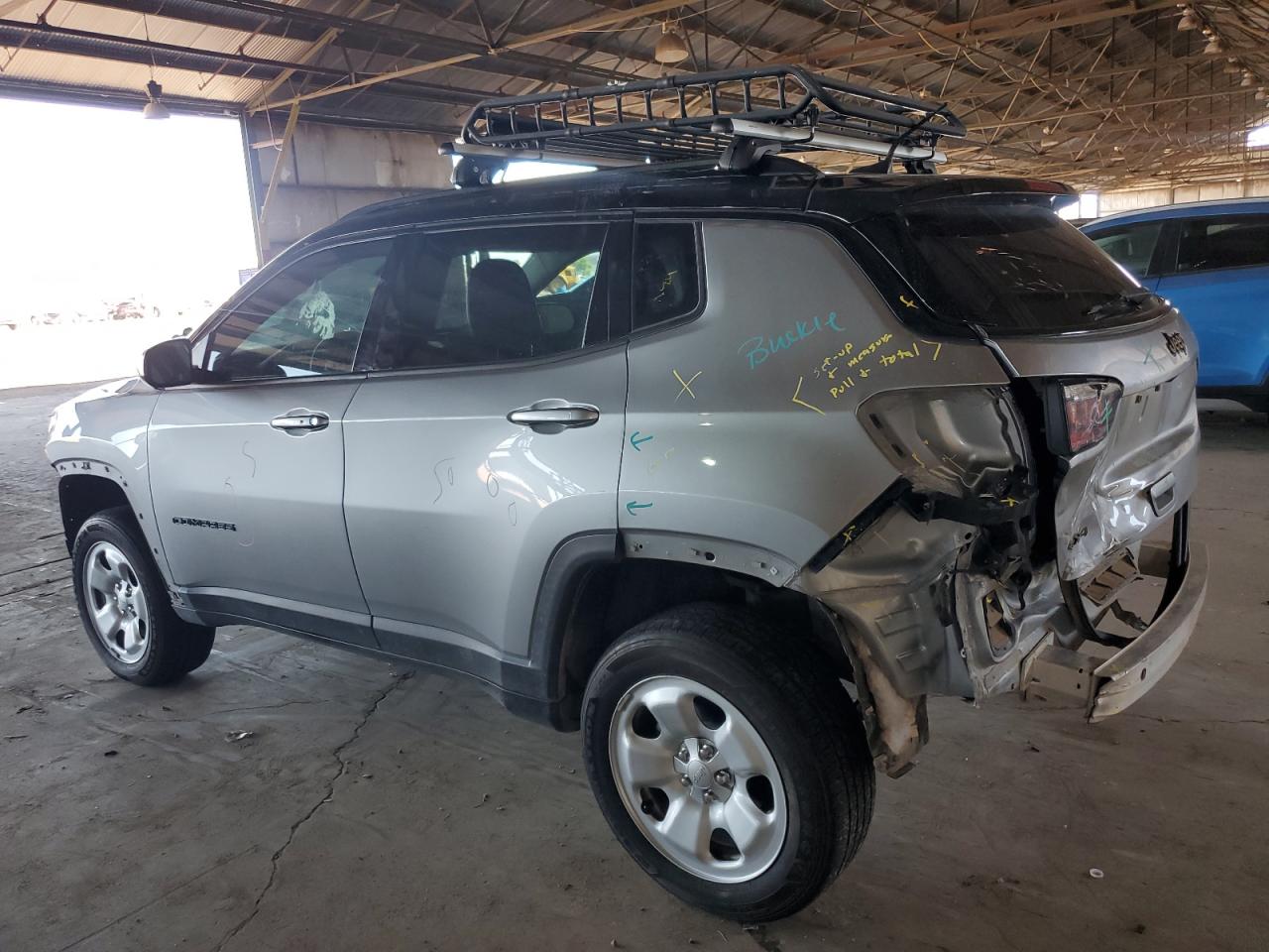 3C4NJDBB8KT595047 2019 JEEP COMPASS - Image 2