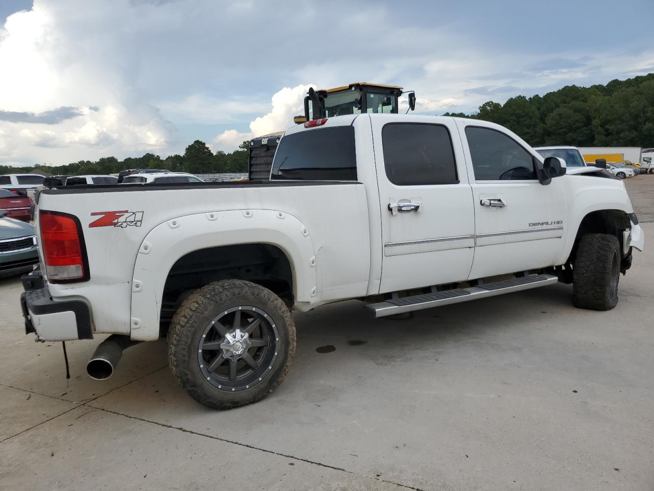 2013 GMC Sierra - Image 3
