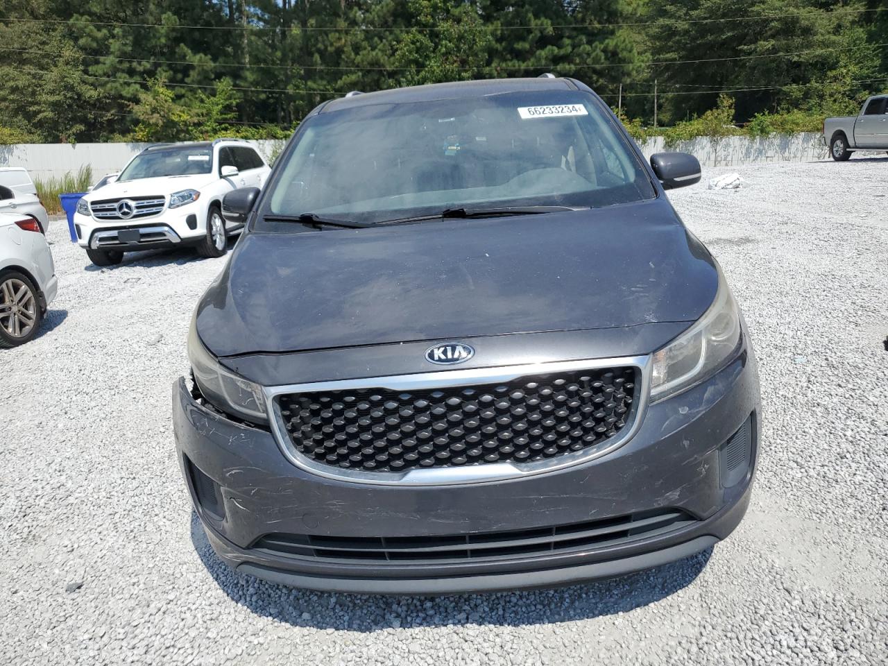 2015 Kia Sedona - Image 5