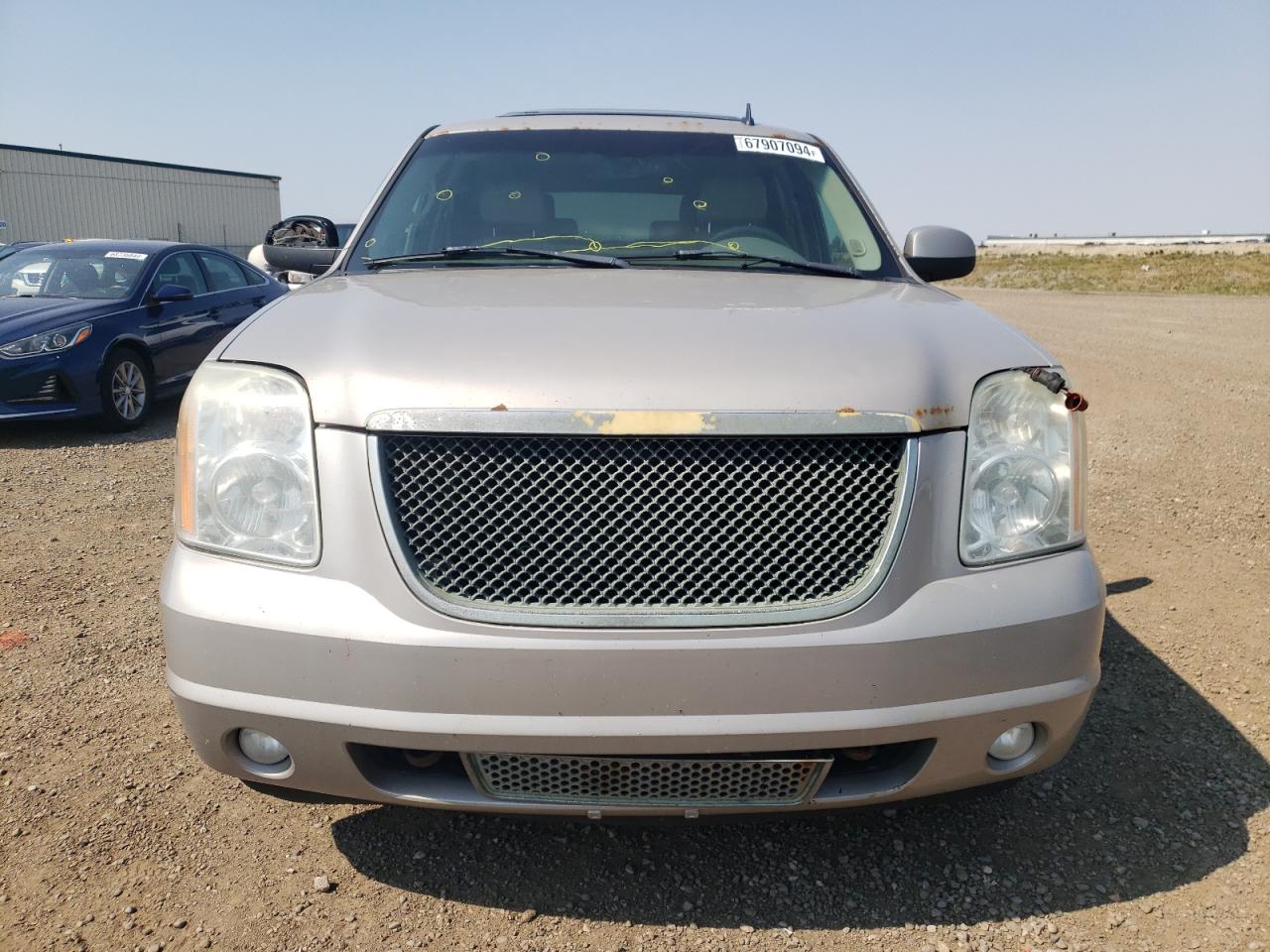 2007 GMC Yukon - Image 5