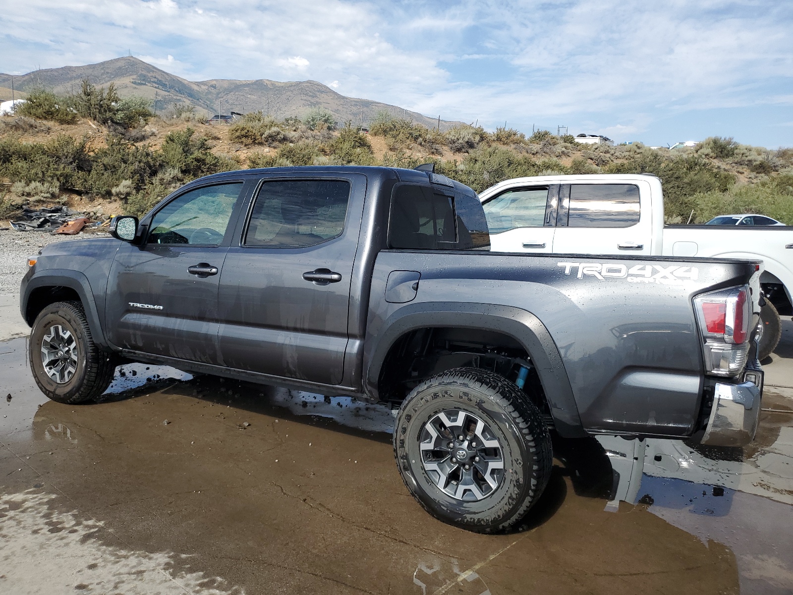 2022 Toyota Tacoma Double Cab vin: 3TMCZ5ANXNM472656