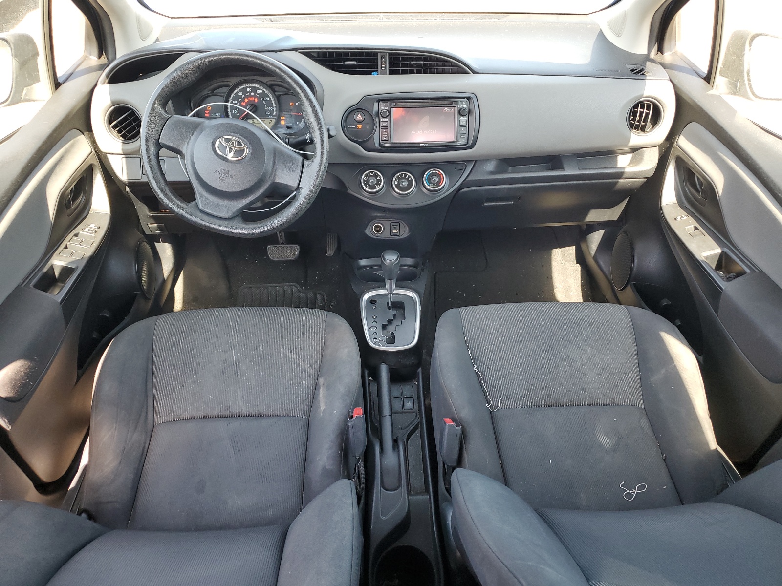 VNKKTUD39GA064268 2016 Toyota Yaris L