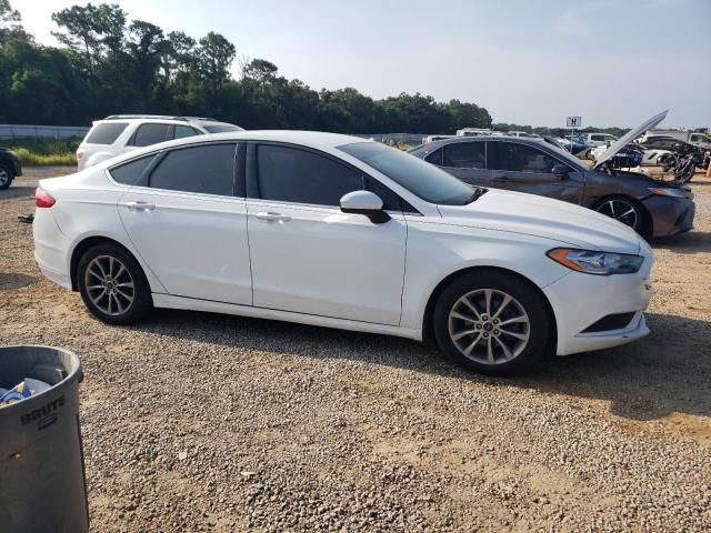  FORD FUSION 2017 White