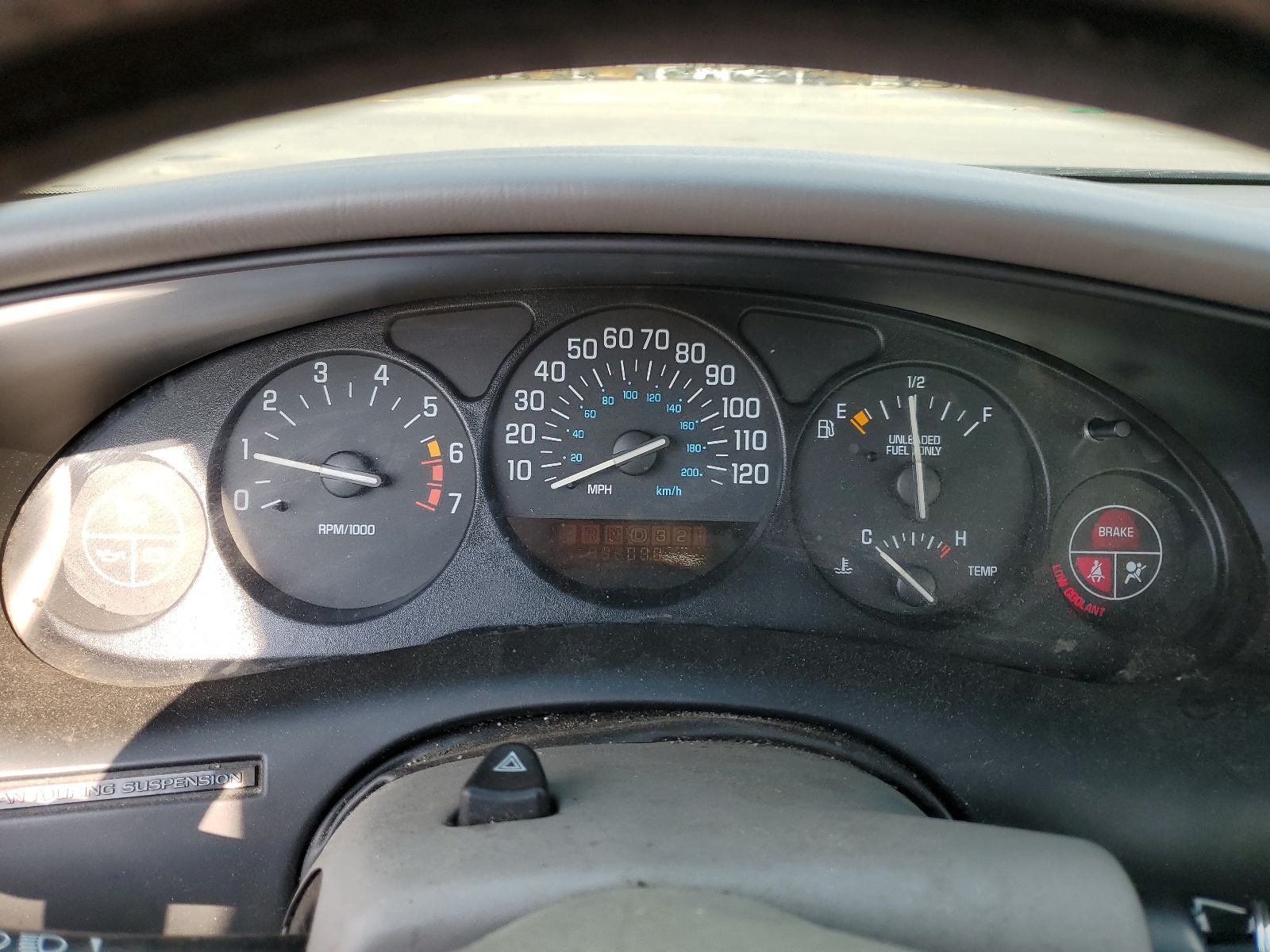 2G4WB52K4W1601873 1998 Buick Regal Ls