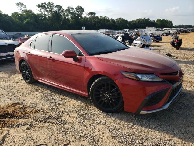  TOYOTA CAMRY 2021 Червоний