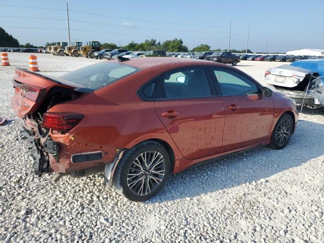 3KPF54AD4PE535306 Kia Forte GT L 3