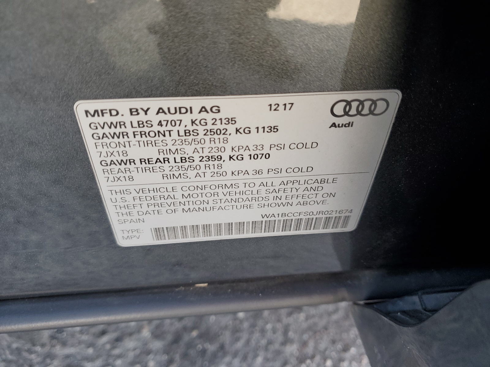 WA1BCCFS0JR021674 2018 Audi Q3 Premium