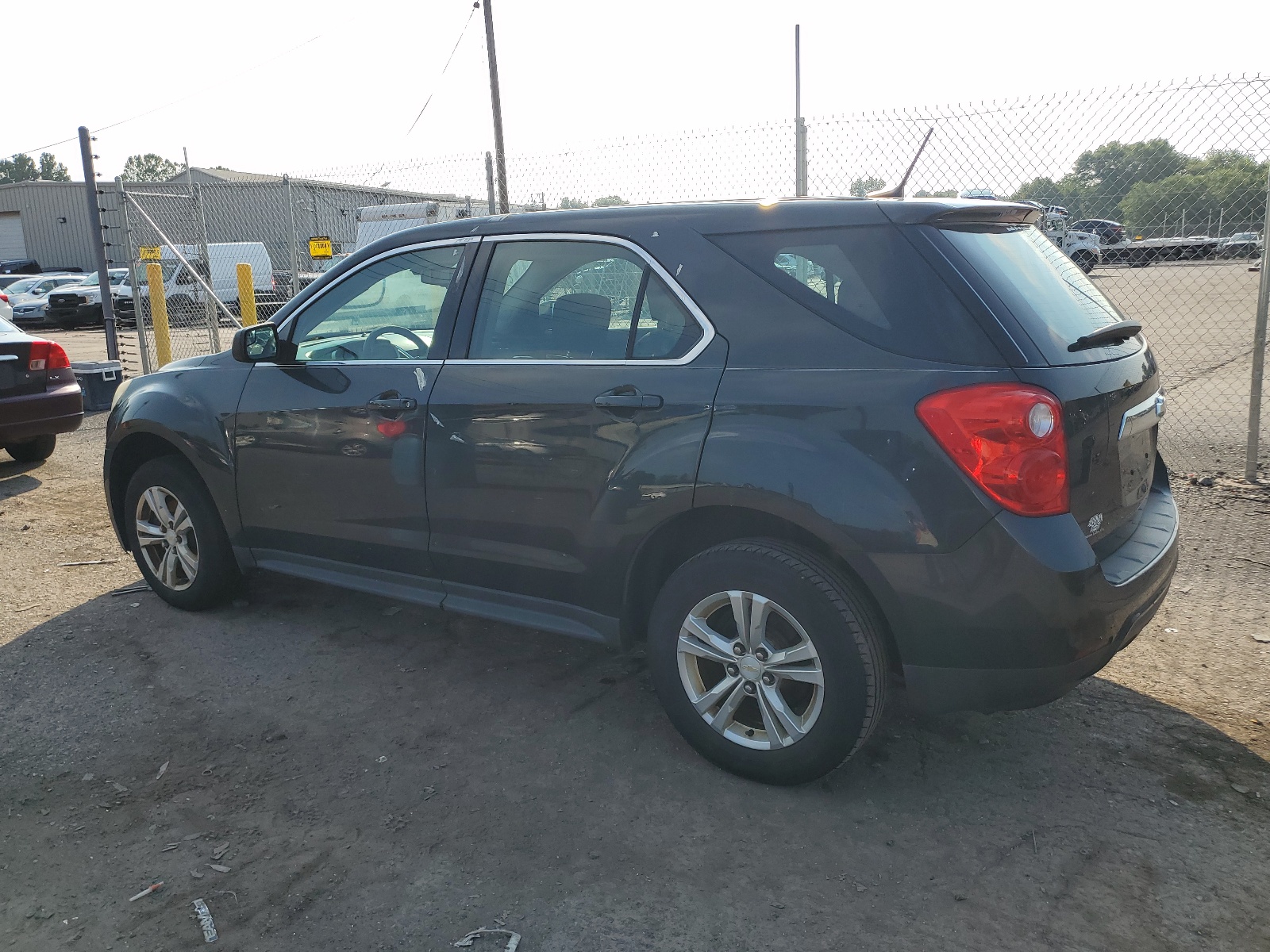 2014 Chevrolet Equinox Ls vin: 2GNALAEK0E6349659