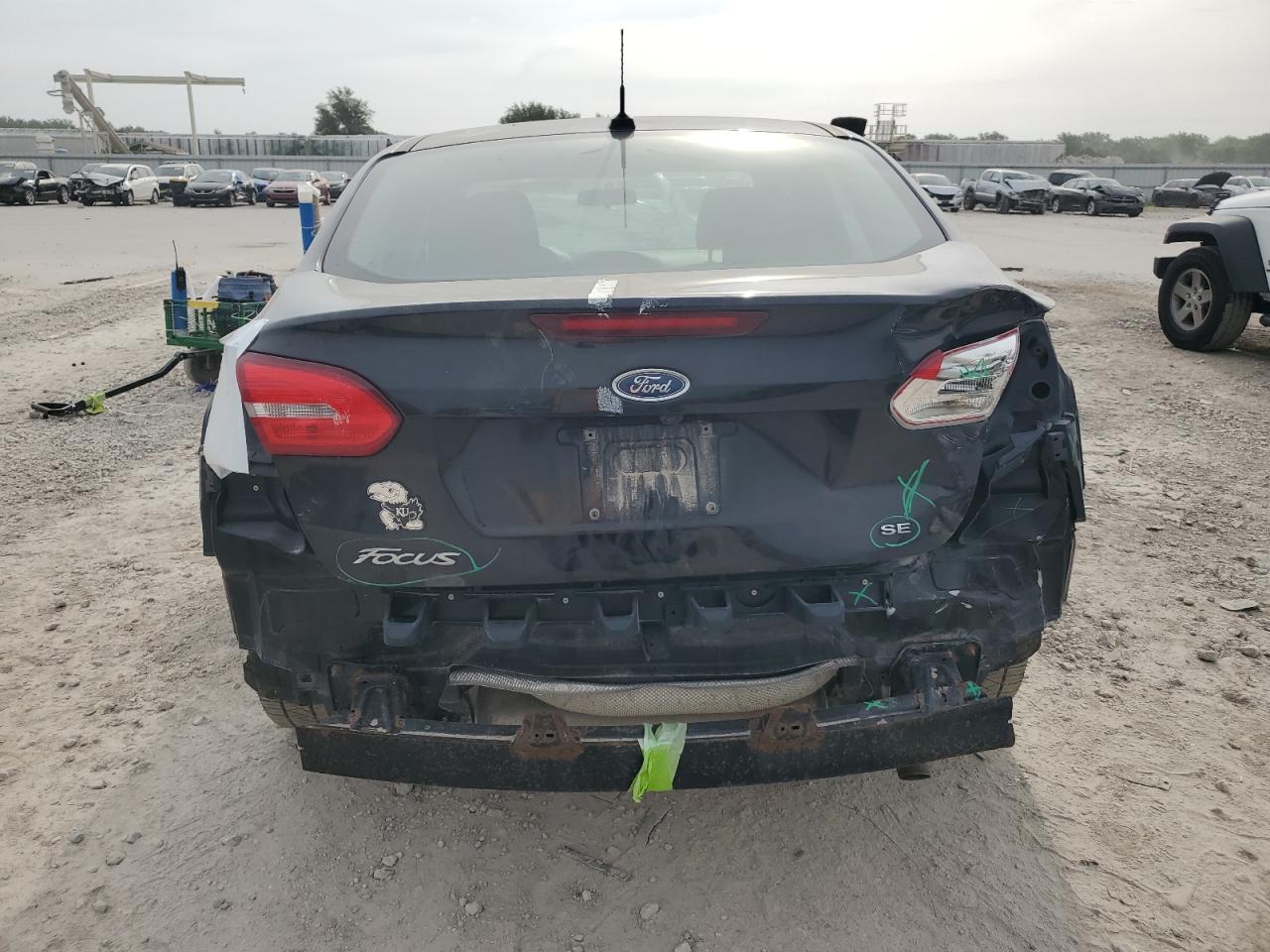 1FADP3F25JL207738 2018 Ford Focus Se