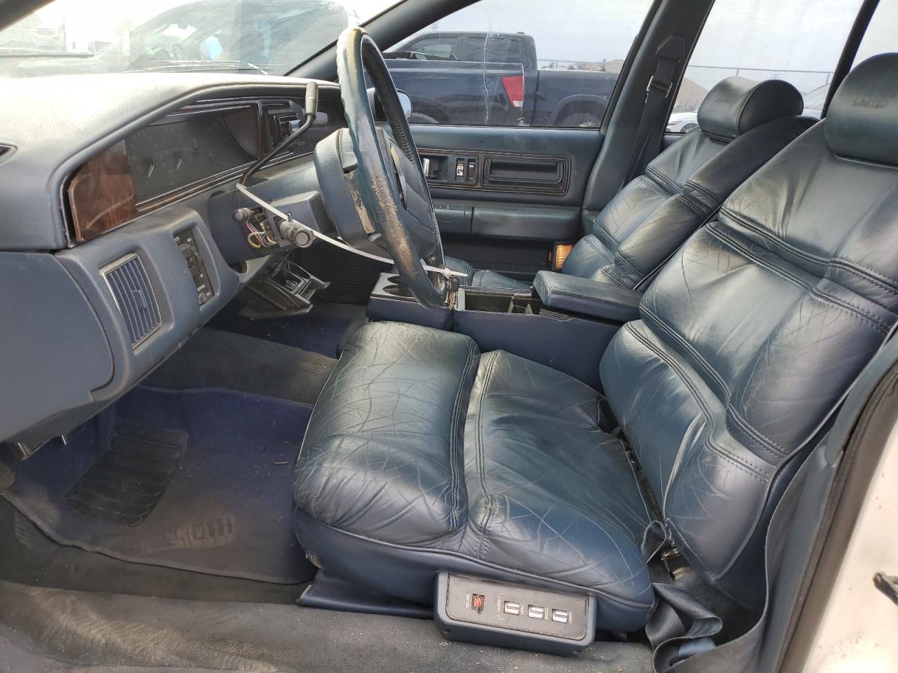 1992 Buick Roadmaster Limited VIN: 1G4BT5373NR414815 Lot: 66439904