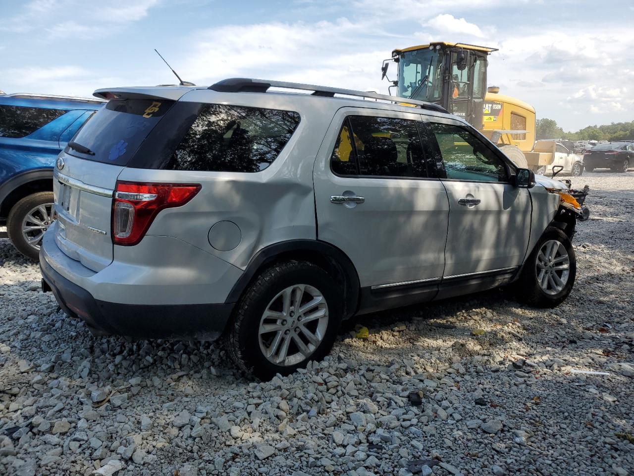2014 Ford Explorer - Image 3